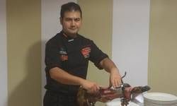 Eduardo Jos&eacute; Barrero Borrella - Cortador de Jamon Iberico Profesional de Extremadura